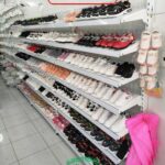 Kệ trưng bày giày dép tại TPHCM