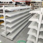 Kệ trưng bày giày dép tại TPHCM