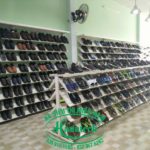 Kệ trưng bày giày dép tại TPHCM