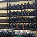 Kệ trưng bày giày dép tại TPHCM