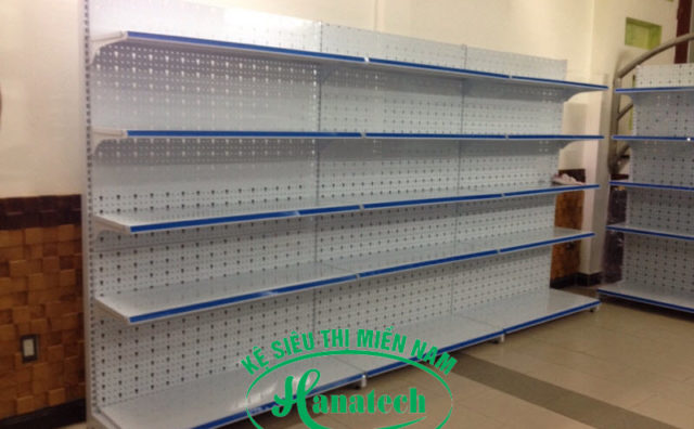 Kệ trưng bày tại Cần Thơ loại Đơn lưng đục lỗ