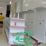 Kệ đôi lưng đục lỗ tại Cần Thơ