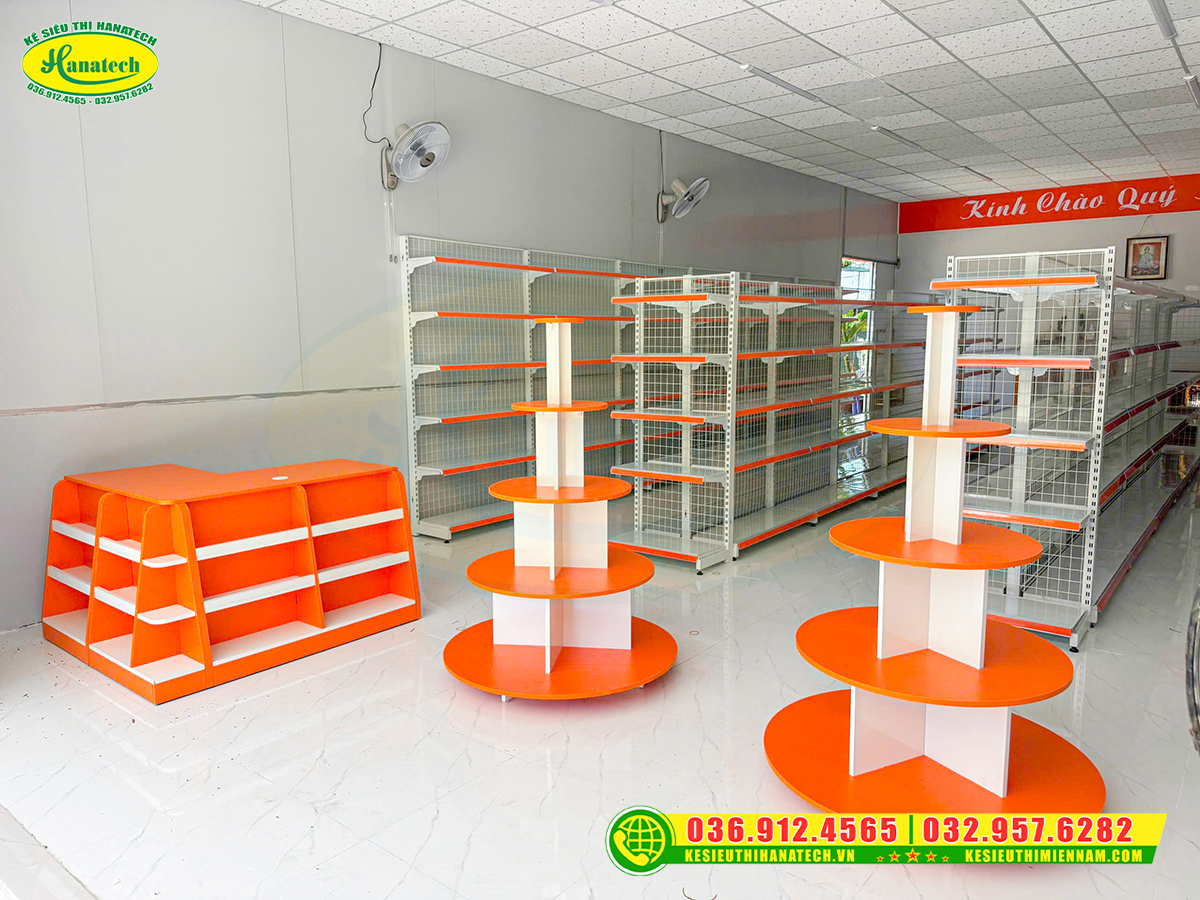 Kệ tạp hóa tại Tây Ninh