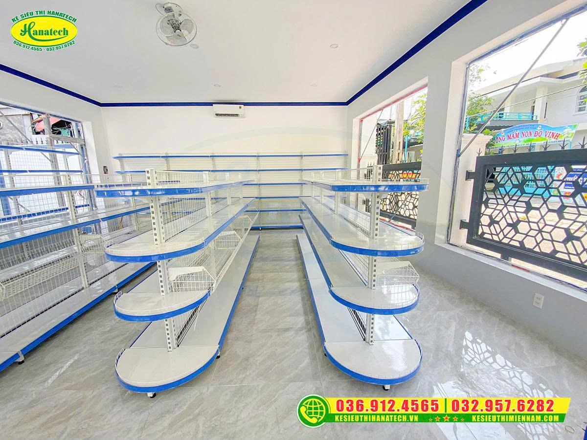 Kệ tạp hóa tại Tây Ninh