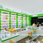 Giá kệ trưng bày cửa hàng quầy hiệu thuốc tây tại Lâm Đồng