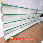 Kệ siêu thị lưng lưới tại Tiền Giang Hanatech