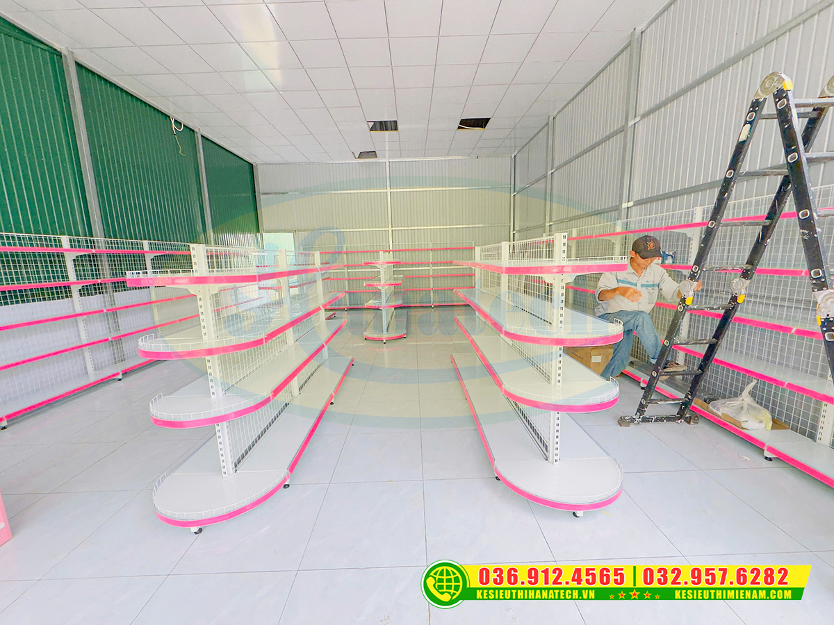 Hoàn thiện lắp đặt kệ cửa hàng bỉm sữa tại Đắk Nông - Chuẩn phong cách mẹ và bé