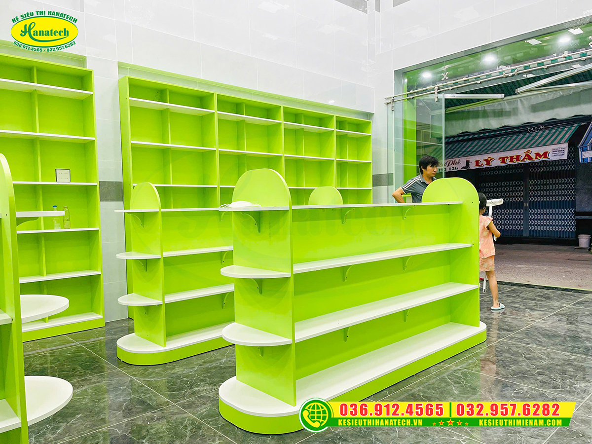 Hanatech – Lắp đặt kệ shop mẹ và bé tại Đồng Nai