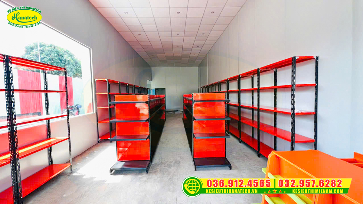 Kệ bách hoá tại Long Thành